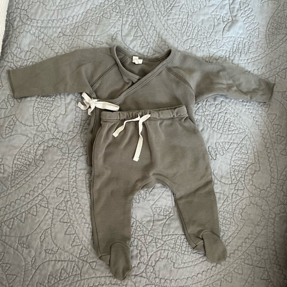Quincy Mae Olive Baby Kimono Set